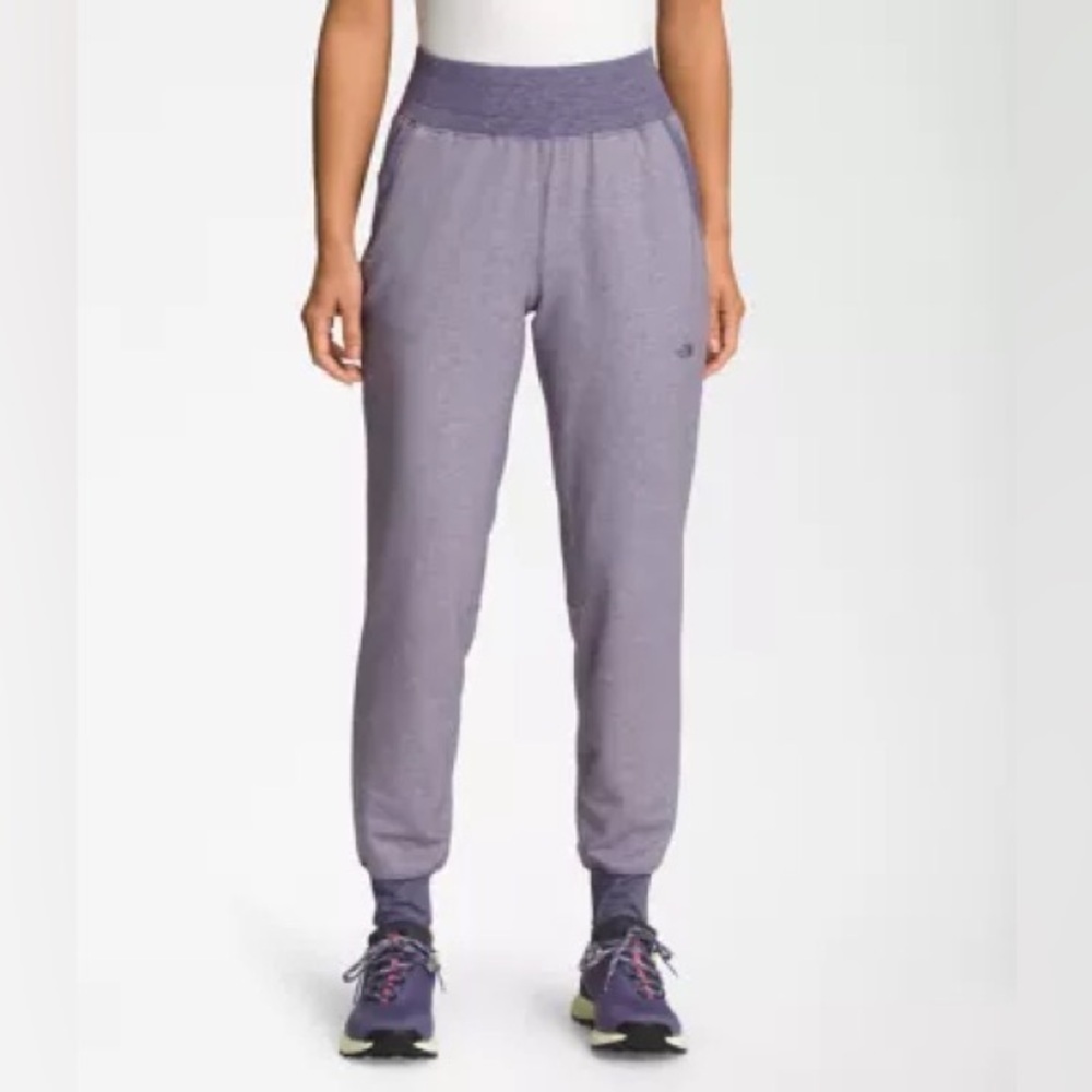 Like New The North Face Juniper Basin Joggers - Size Small